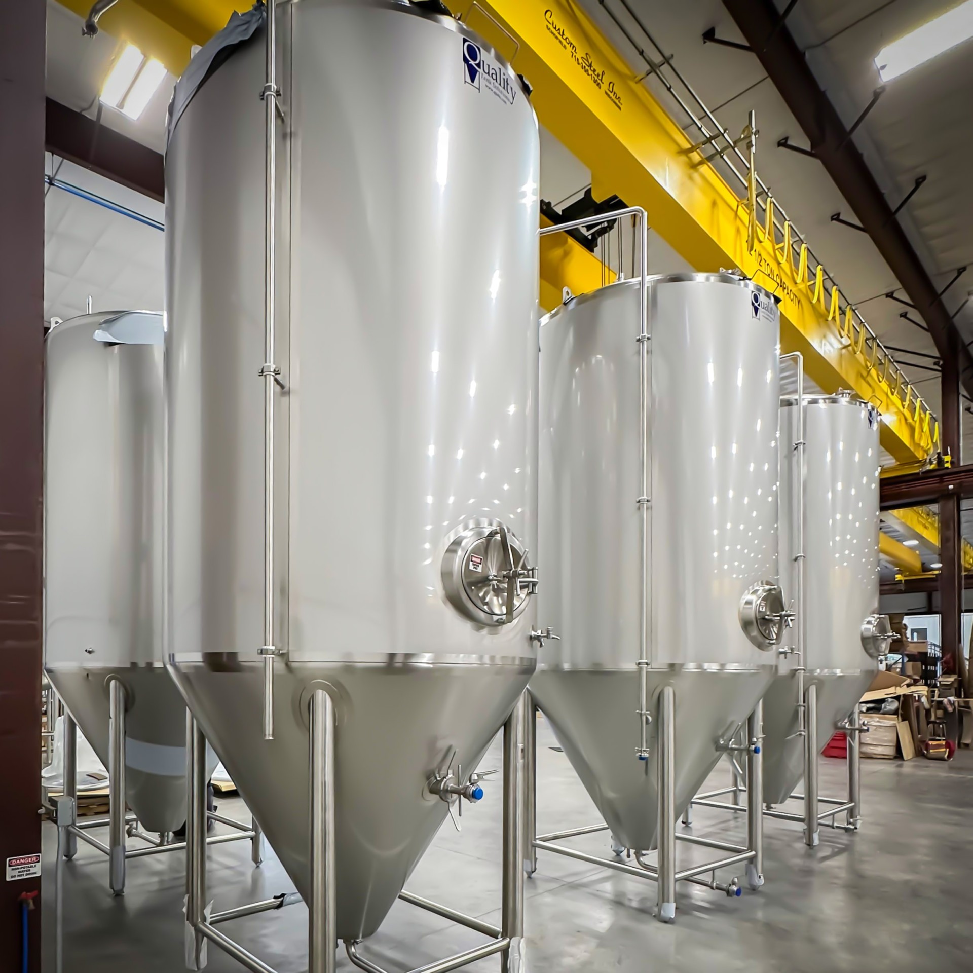 Fermenter fermentation tank brewery beer stainless steel conical unitank jacketed insulated ASME 3-A sanitary